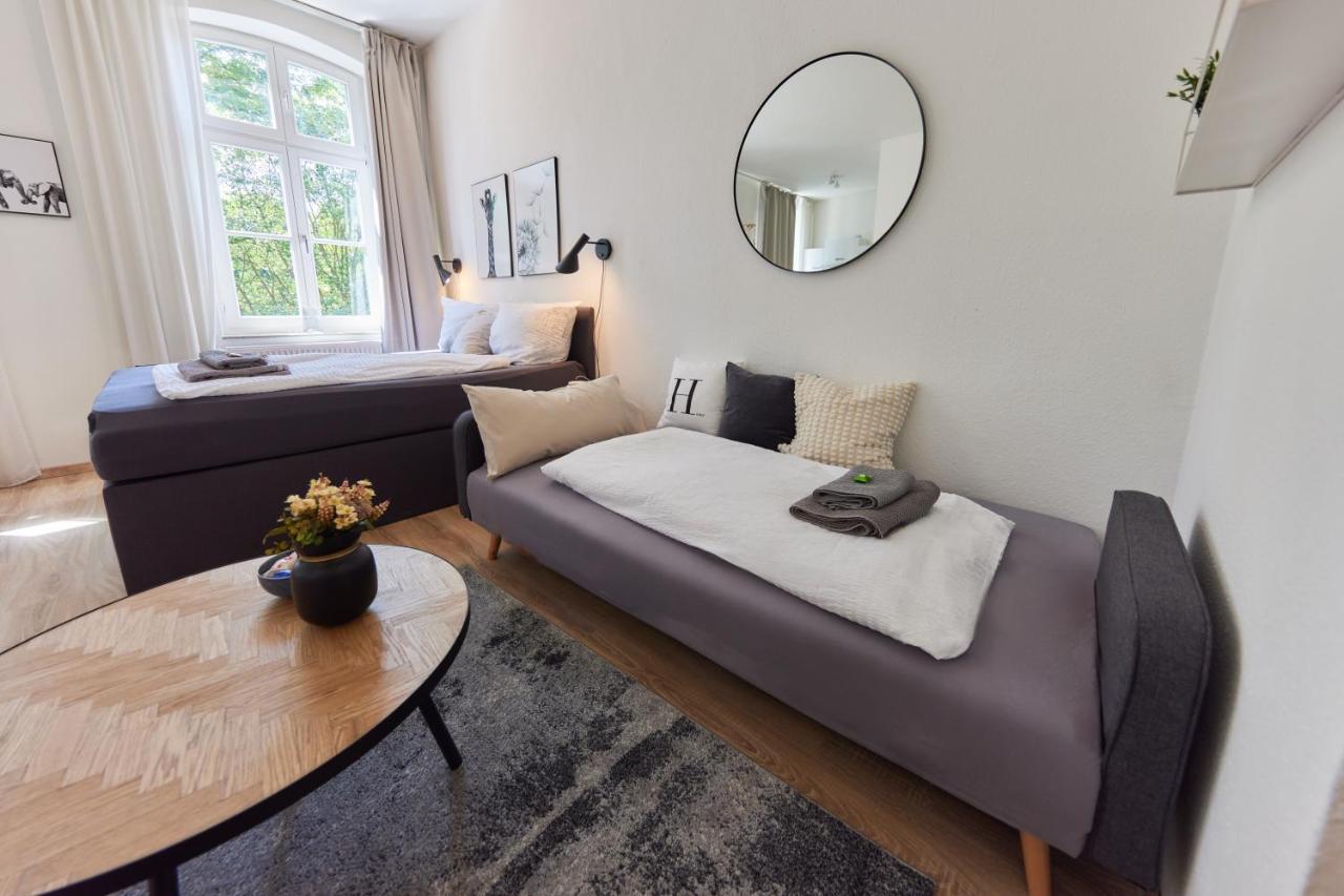 Studio3 Zentral Und Ruhig Mit Parkplatz, 5 Min Z Bali-T Und Gop, Boxspringbett Bad Oeynhausen Eksteriør bilde