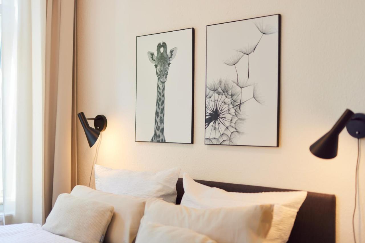 Studio3 Zentral Und Ruhig Mit Parkplatz, 5 Min Z Bali-T Und Gop, Boxspringbett Bad Oeynhausen Eksteriør bilde