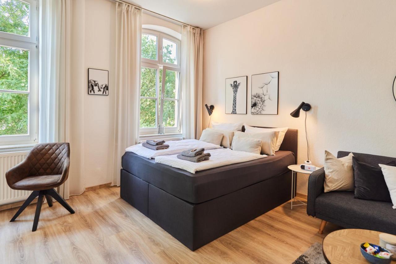 Studio3 Zentral Und Ruhig Mit Parkplatz, 5 Min Z Bali-T Und Gop, Boxspringbett Bad Oeynhausen Eksteriør bilde